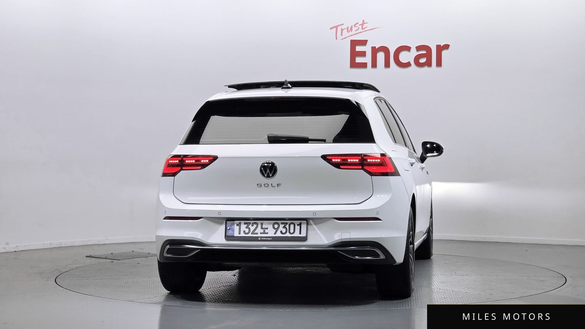 Volkswagen 골프 2022 — миниатюра 4