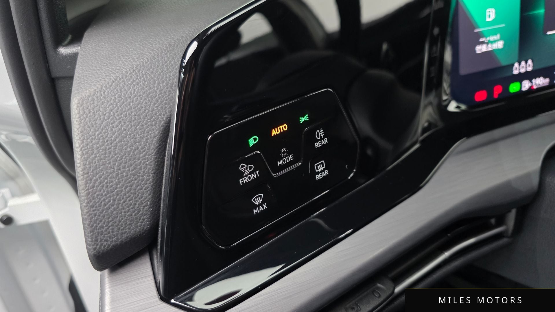 Volkswagen 골프 2022 — миниатюра 23