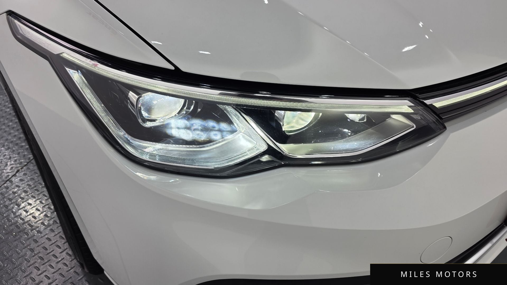 Volkswagen 골프 2022 — миниатюра 8