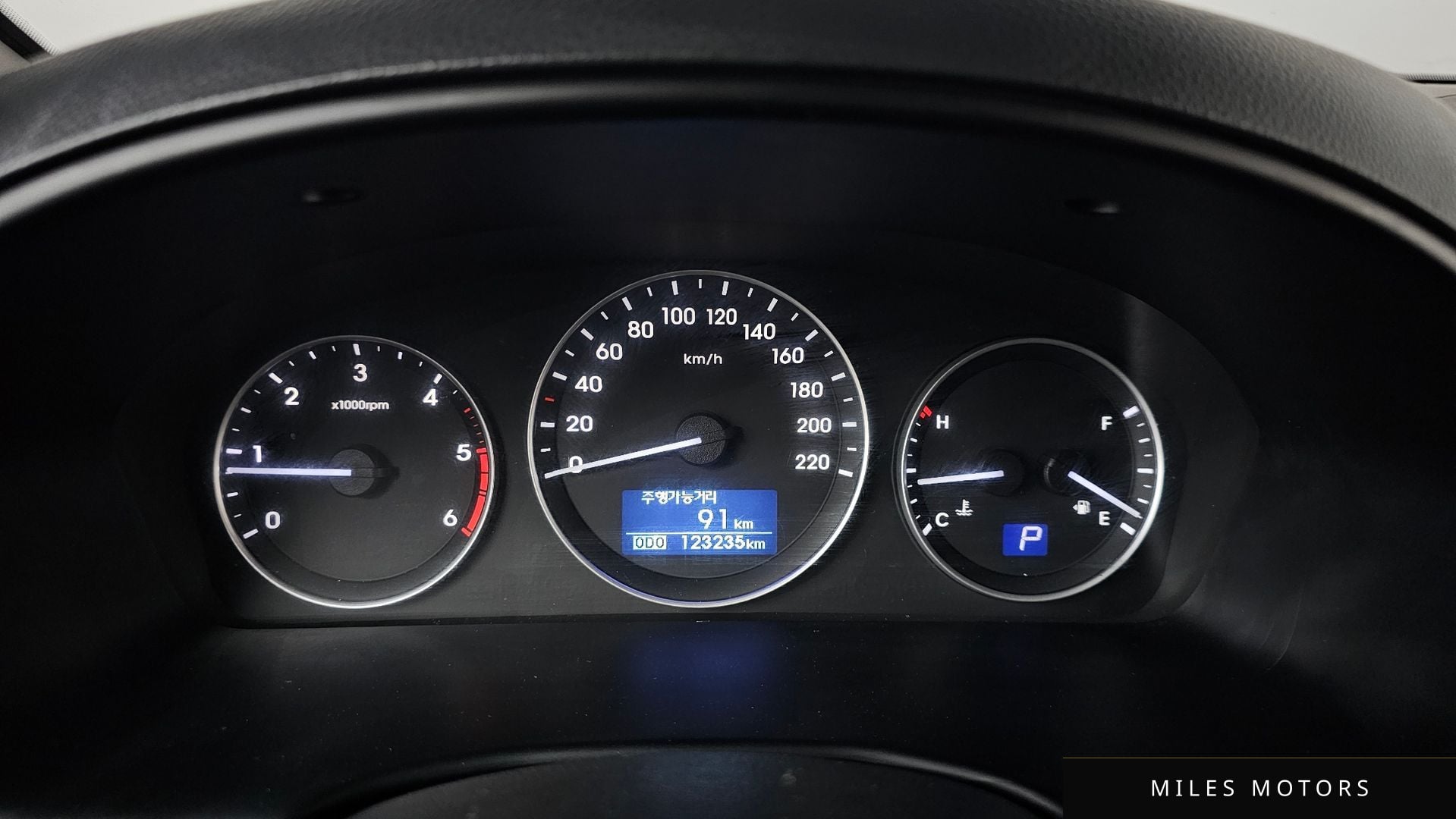 Hyundai Starex 2020 — миниатюра 11
