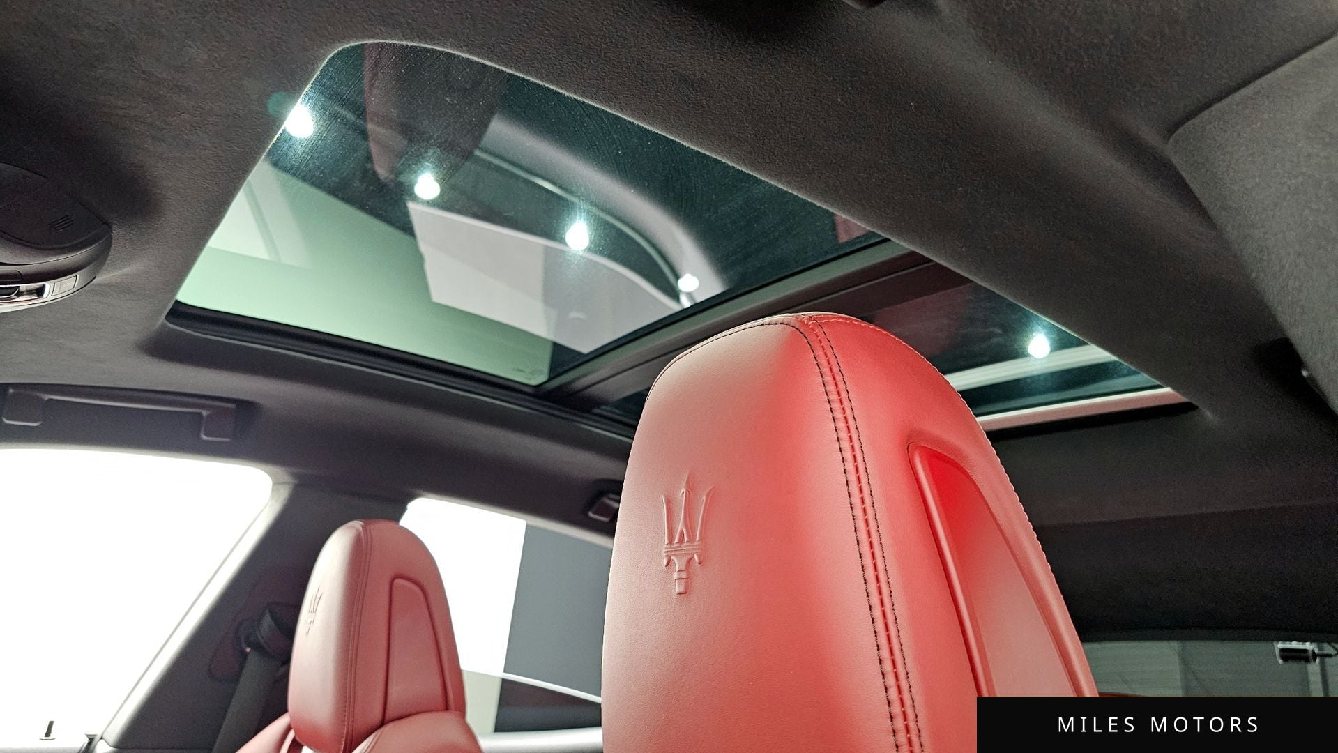 Maserati 르반떼 2018 — миниатюра 19