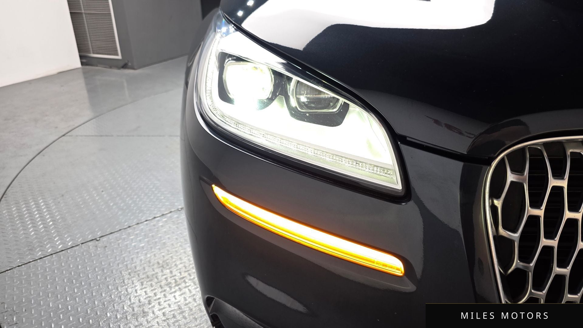 Lincoln Corsair 2021 — миниатюра 7