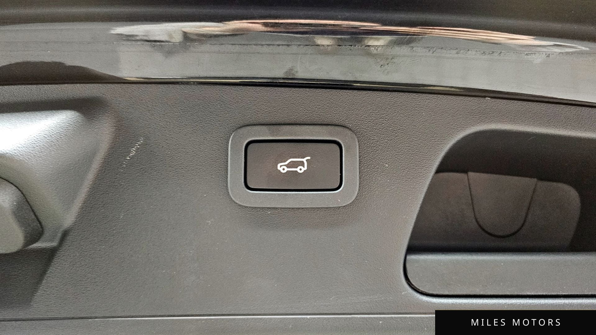 Jaguar E-PACE 2020 — миниатюра 29