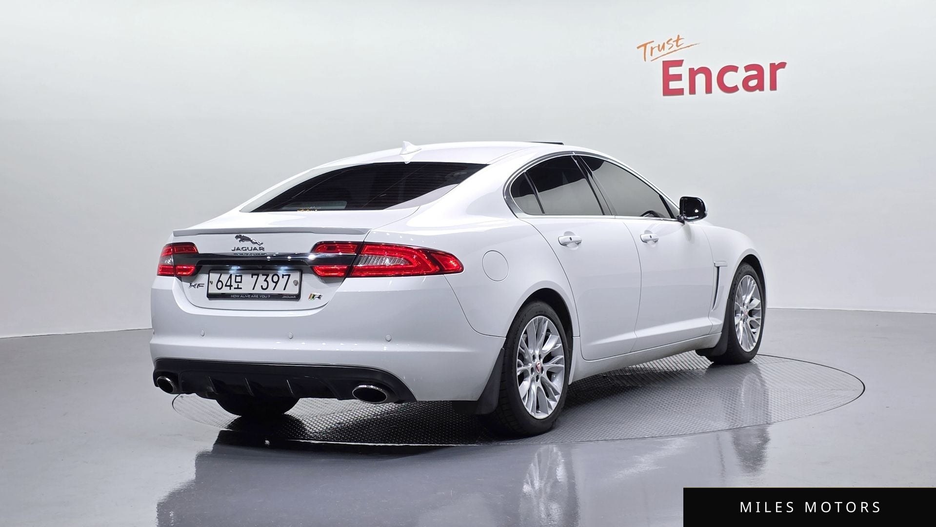 Jaguar New XF 2014 — миниатюра 2