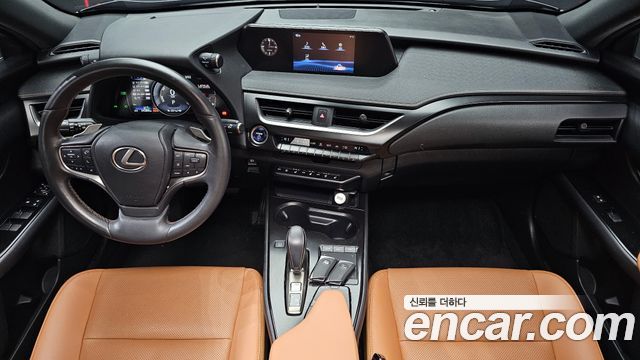 Лексус UX300e 2022 — миниатюра 10