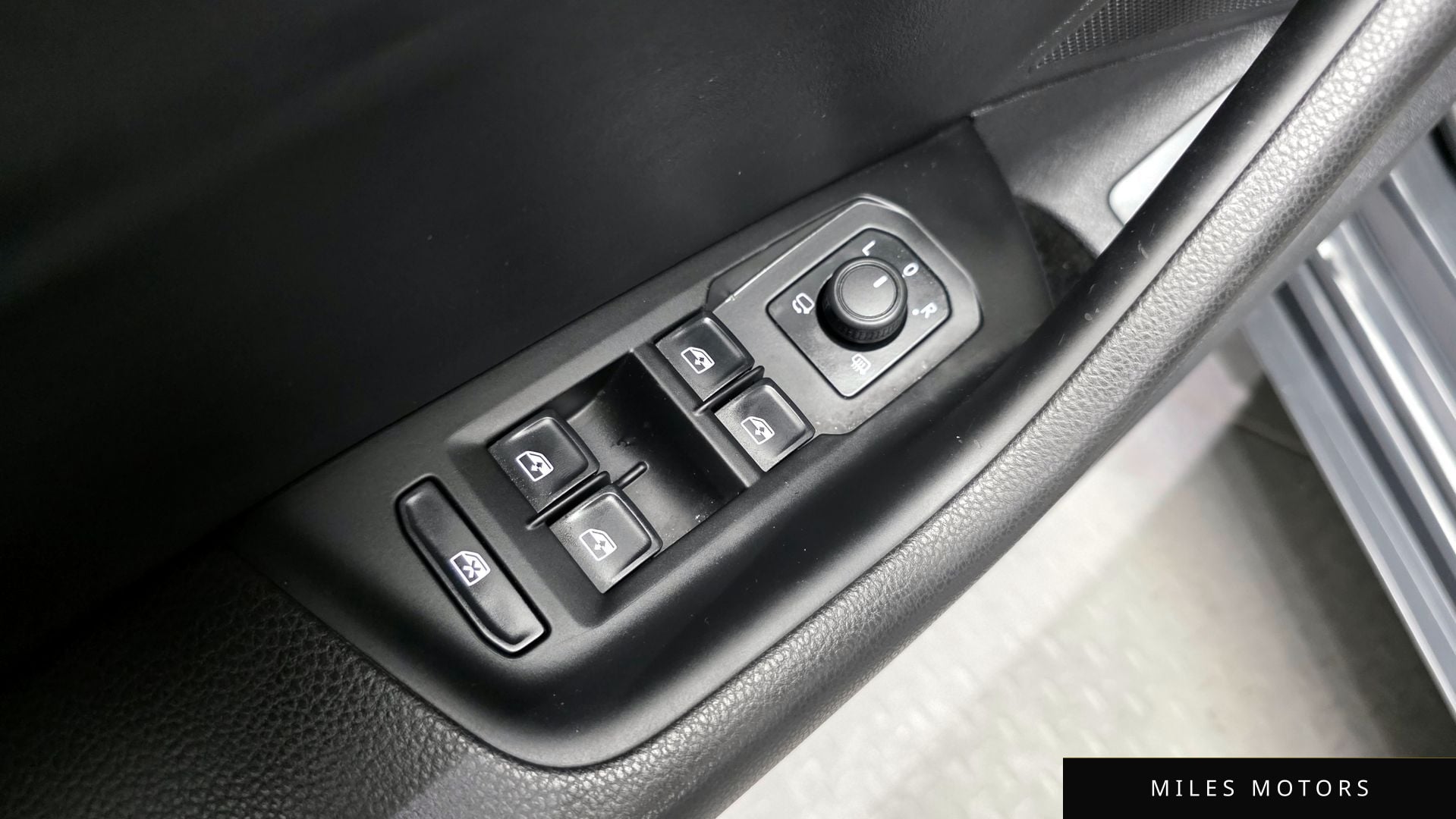 Volkswagen 아테온 2019 — миниатюра 13