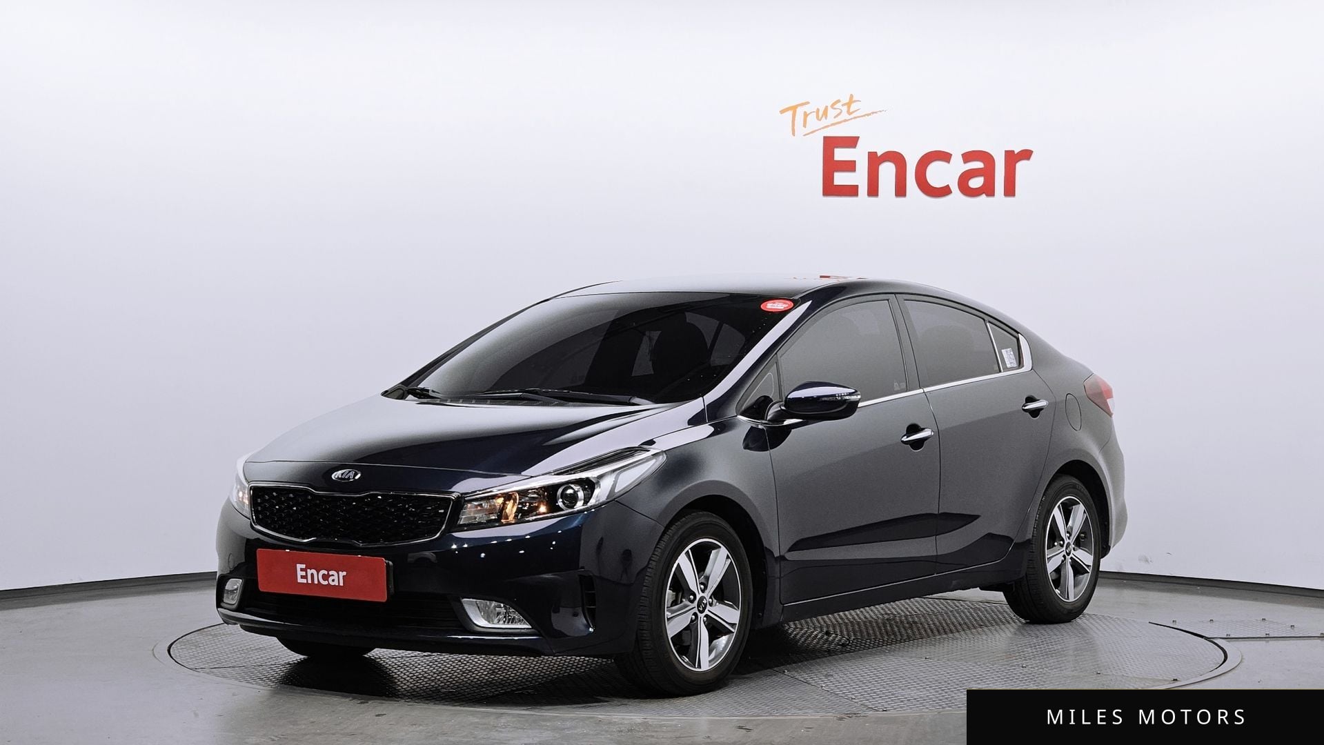 Kia K3 2018 — фото 1 из 12