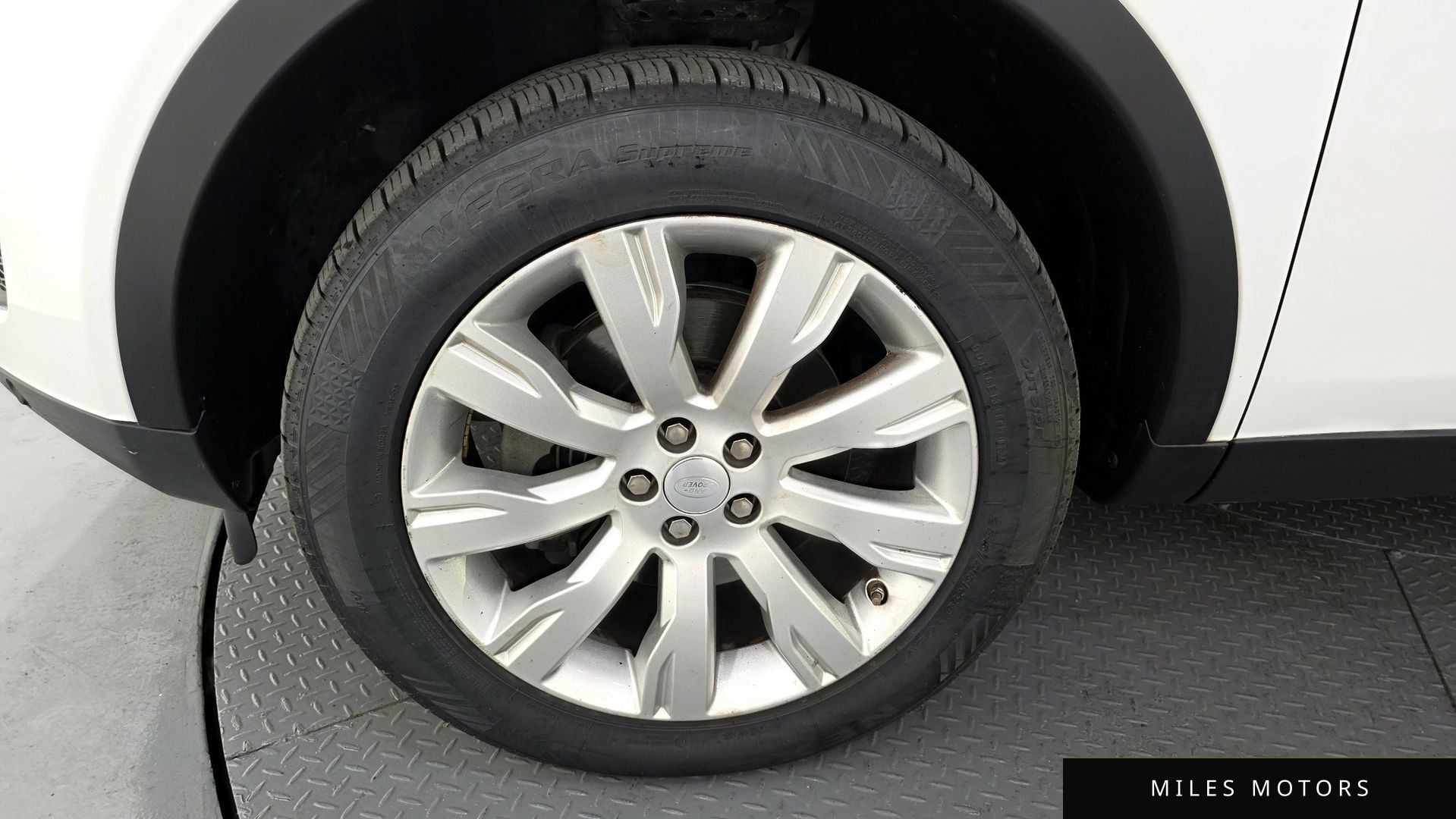 Land Rover Discovery Sport 2015 — миниатюра 5