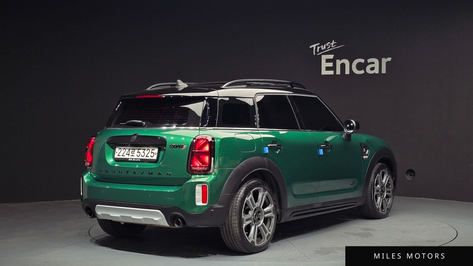 MINI Countryman 2024 — миниатюра 2