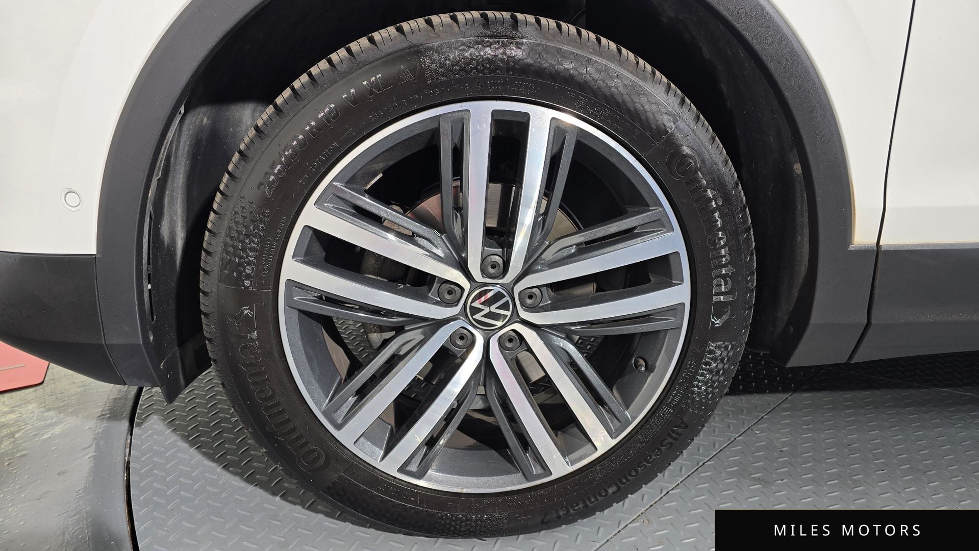 Volkswagen Tiguan 2021 — миниатюра 5