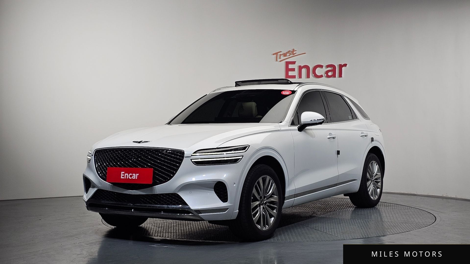Genesis GV70 2023 — фото 1 из 12