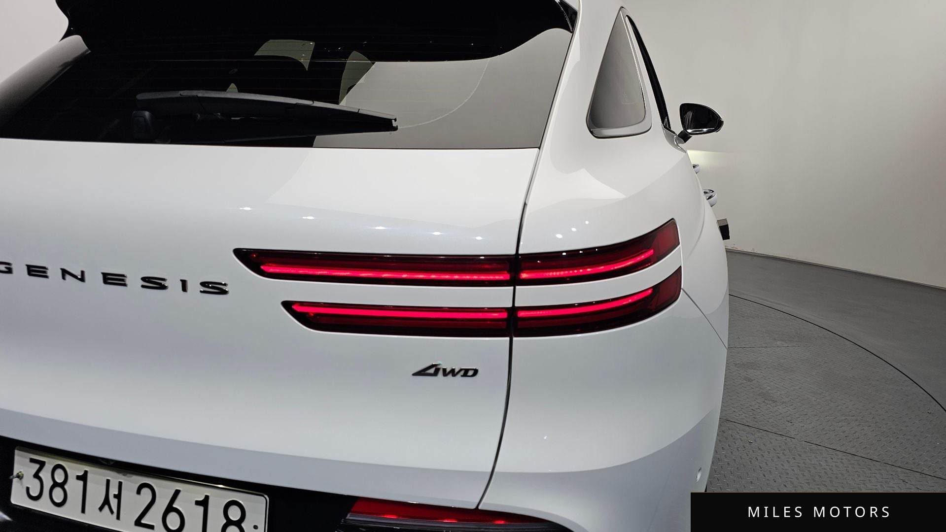 Genesis GV70 2023 — миниатюра 9