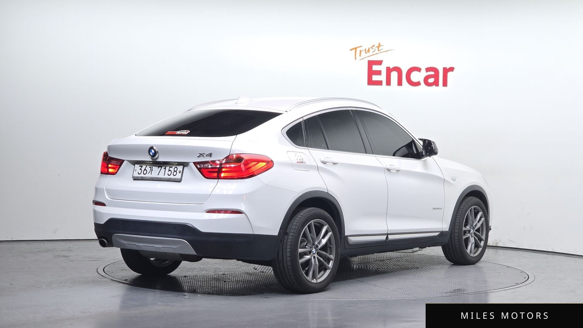 BMW X4 (F26) 2015 — миниатюра 2