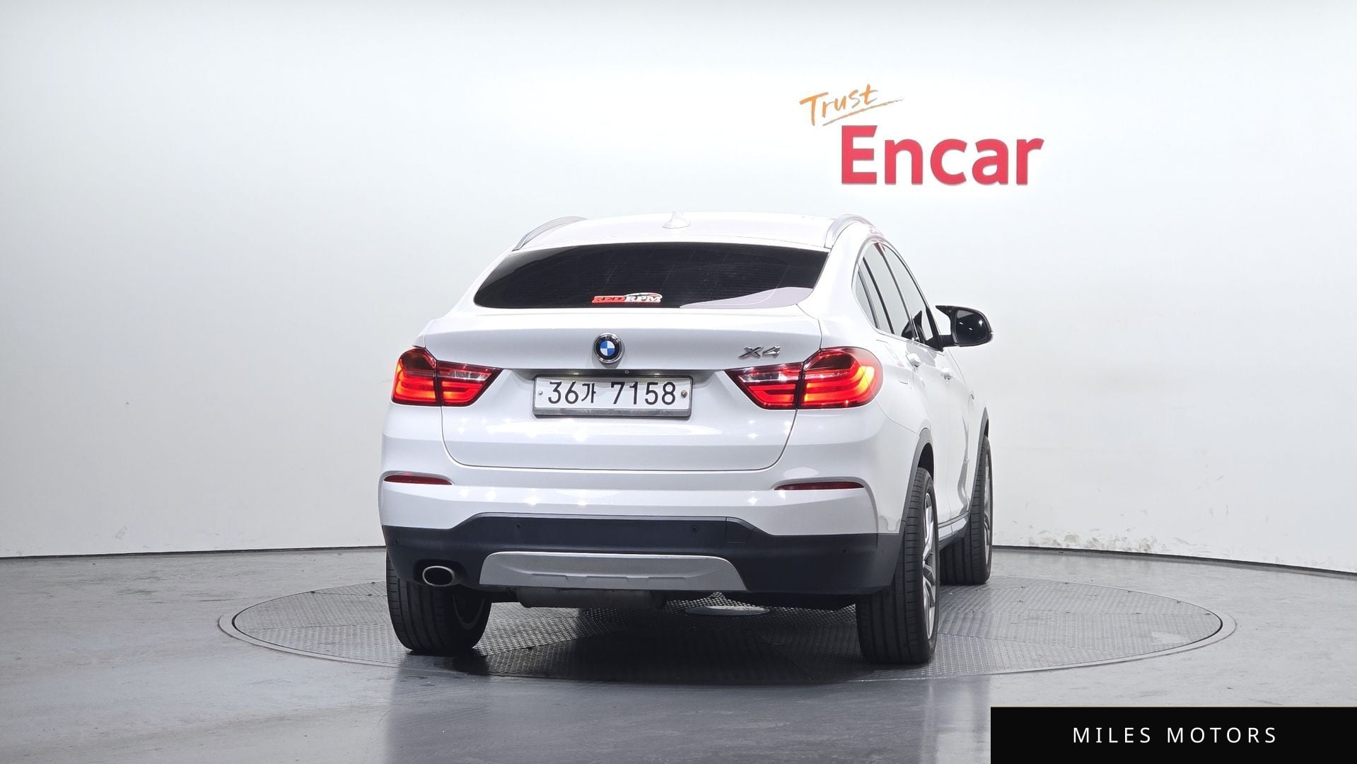 BMW X4 (F26) 2015 — миниатюра 4
