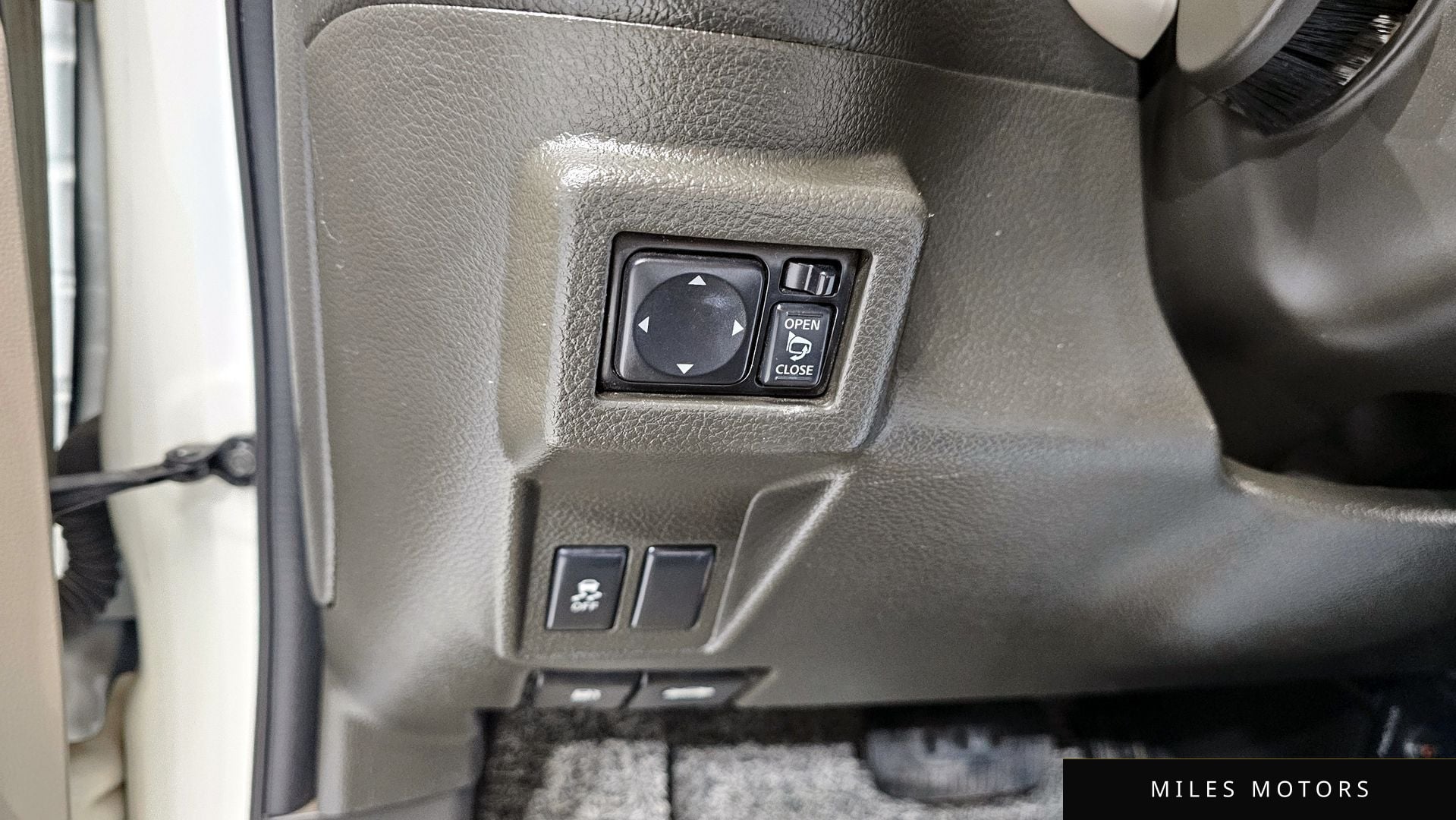Nissan Cube 2013 — миниатюра 17