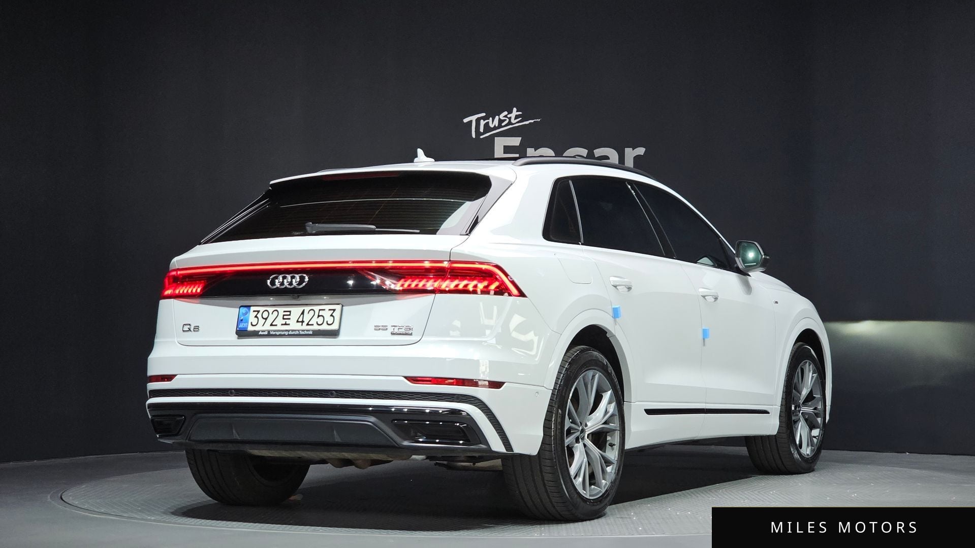 Audi Q8 (4M) 2022 — миниатюра 2