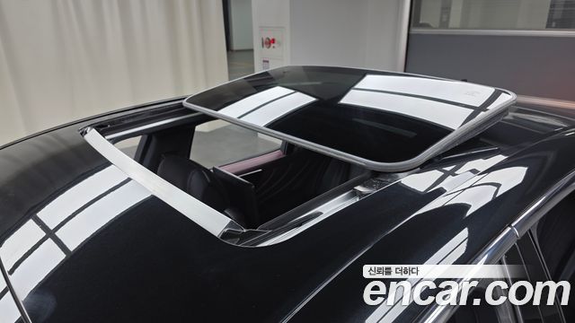 Лексус LS500h 2018 — миниатюра 25