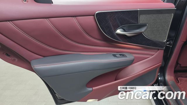 Лексус LS500h 2018 — миниатюра 15