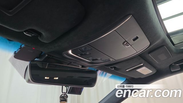 Лексус LS500h 2018 — миниатюра 28