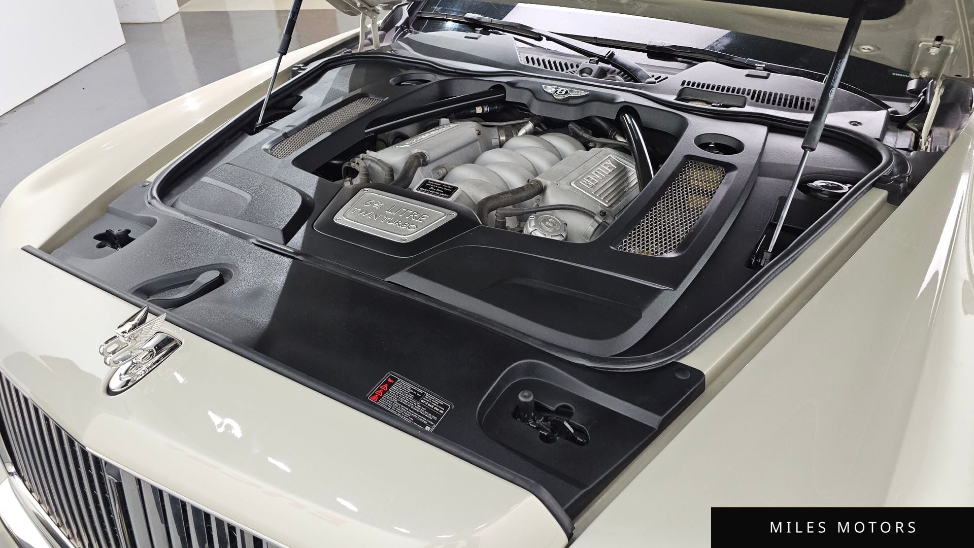 Bentley Mulsanne 2018 — миниатюра 6