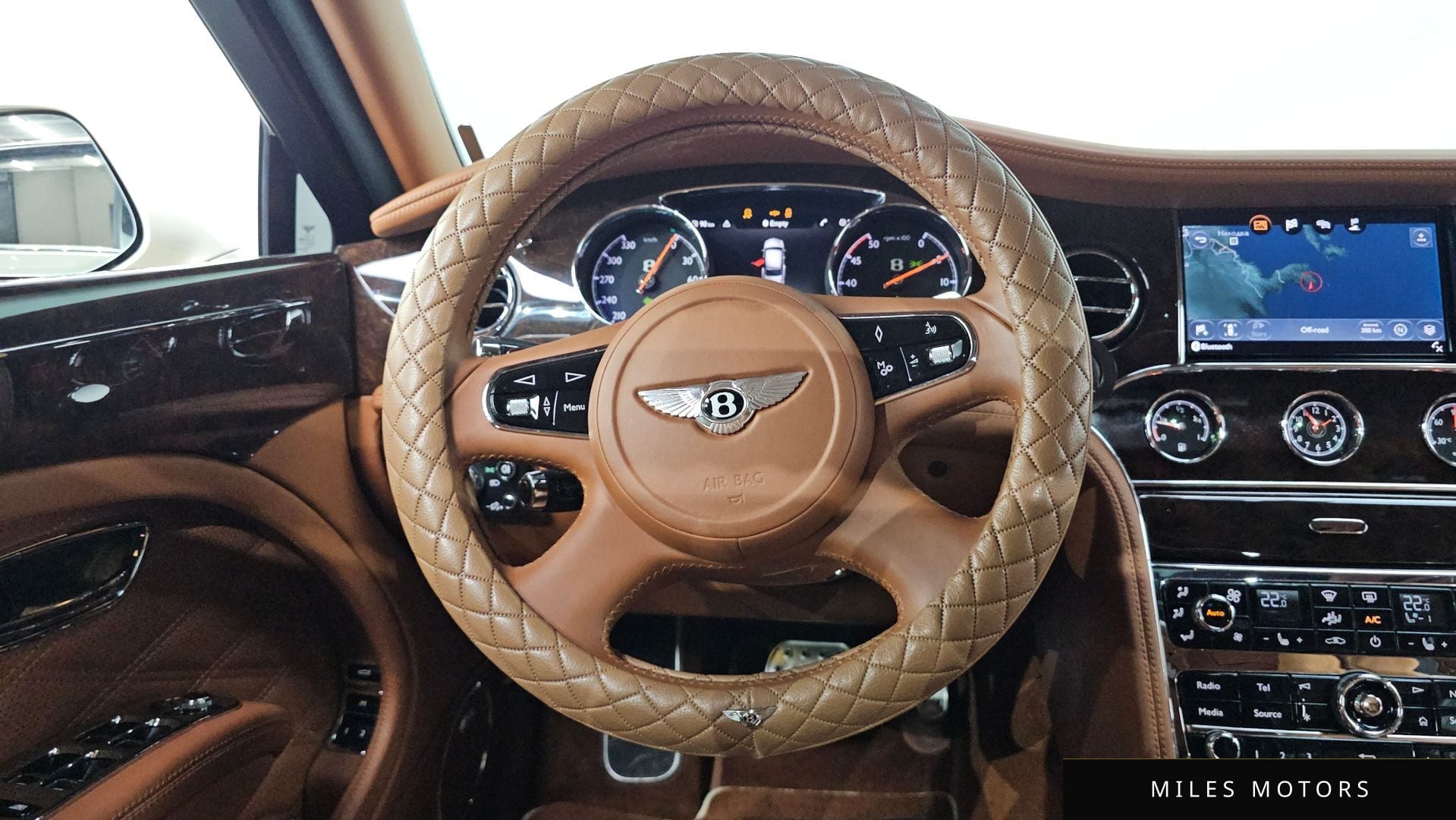 Bentley Mulsanne 2018 — миниатюра 17
