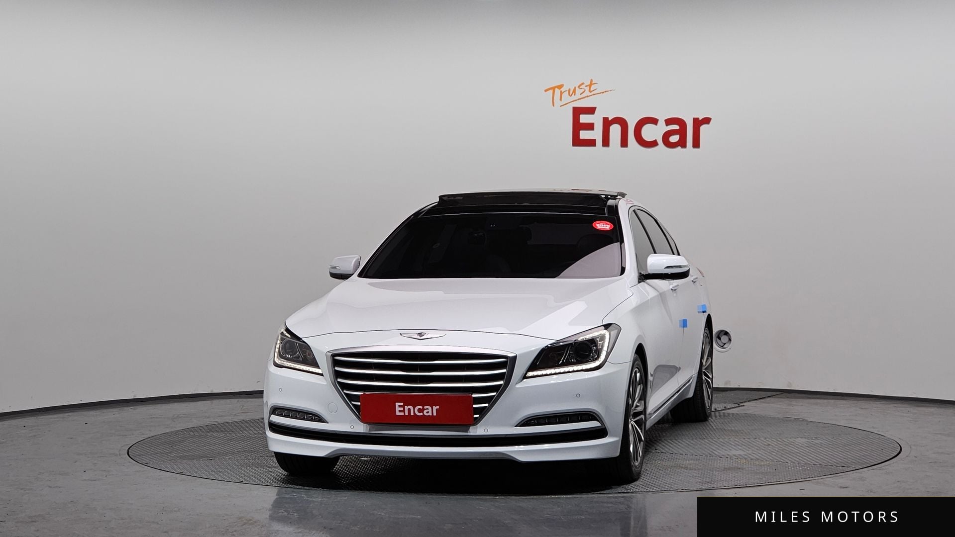 Hyundai Genesis 2015 — миниатюра 3