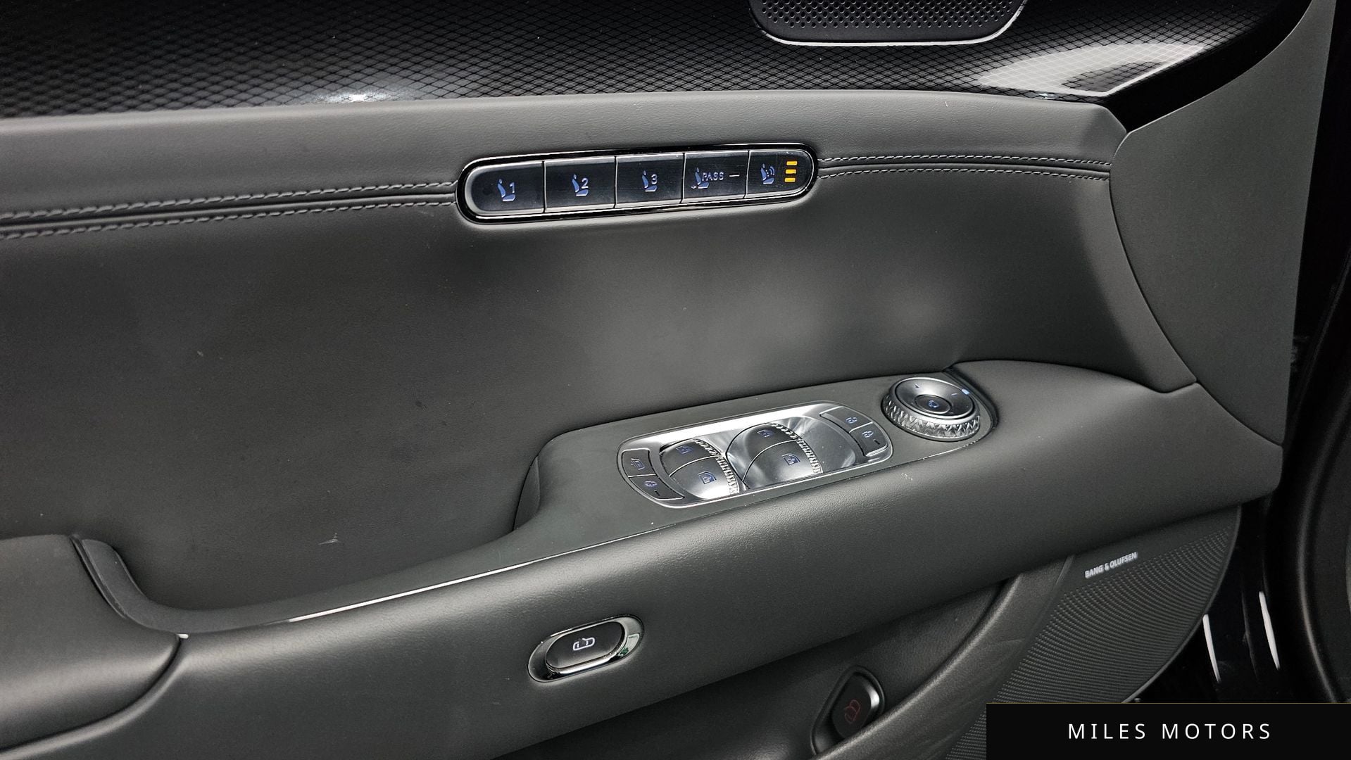 Genesis G90 (RS4) 2023 — миниатюра 22