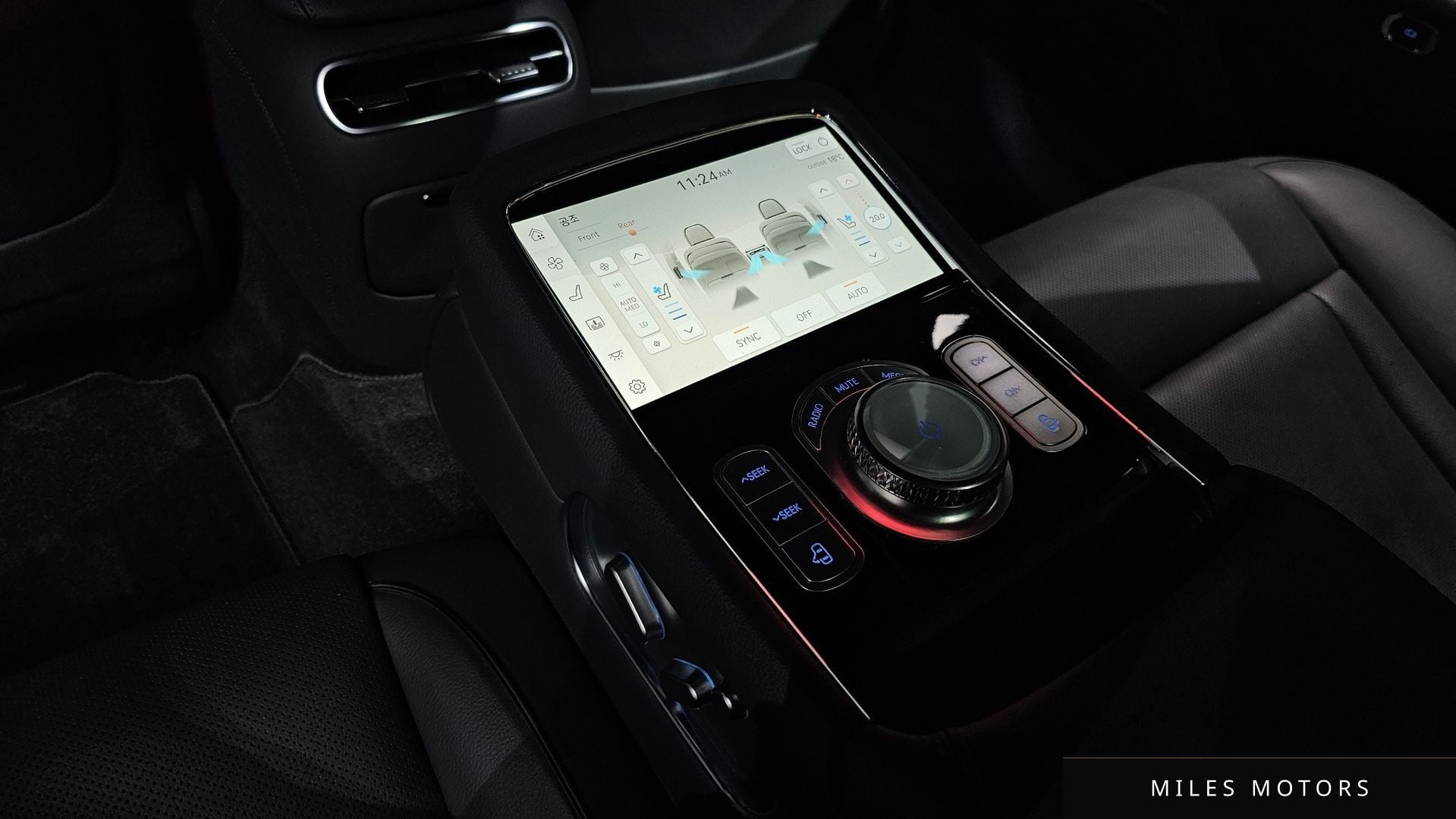 Genesis G90 (RS4) 2023 — миниатюра 25