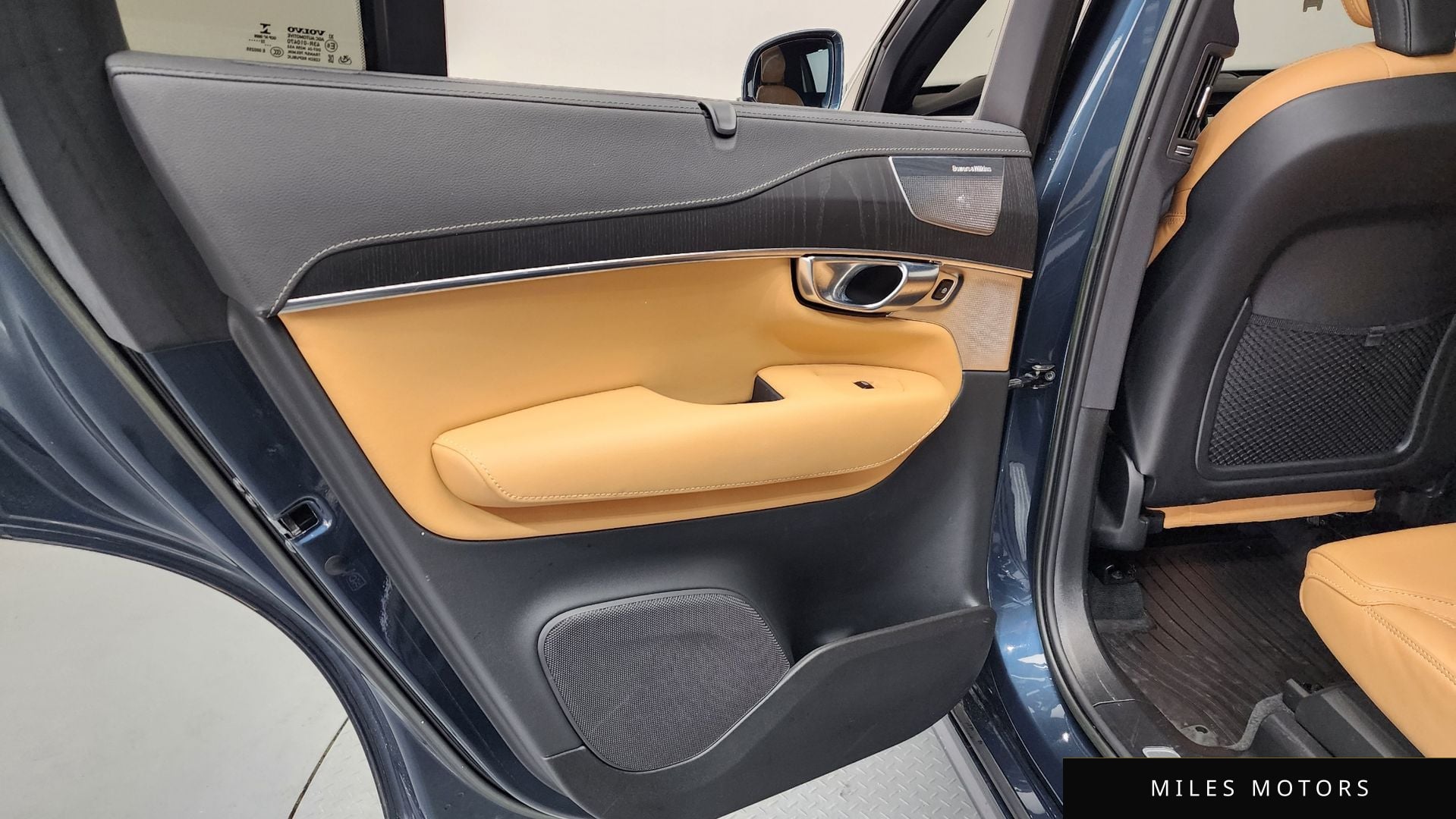 Volvo XC90 2023 — миниатюра 15