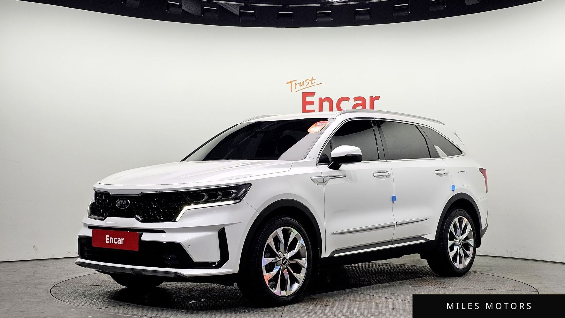Kia Sorento 2021 — фото 1 из 12