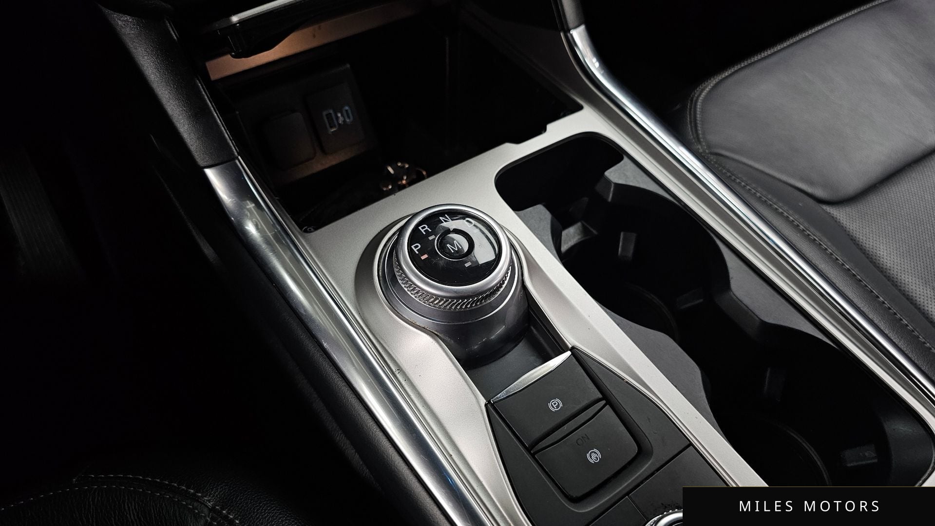 Ford Explorer 2020 — миниатюра 12