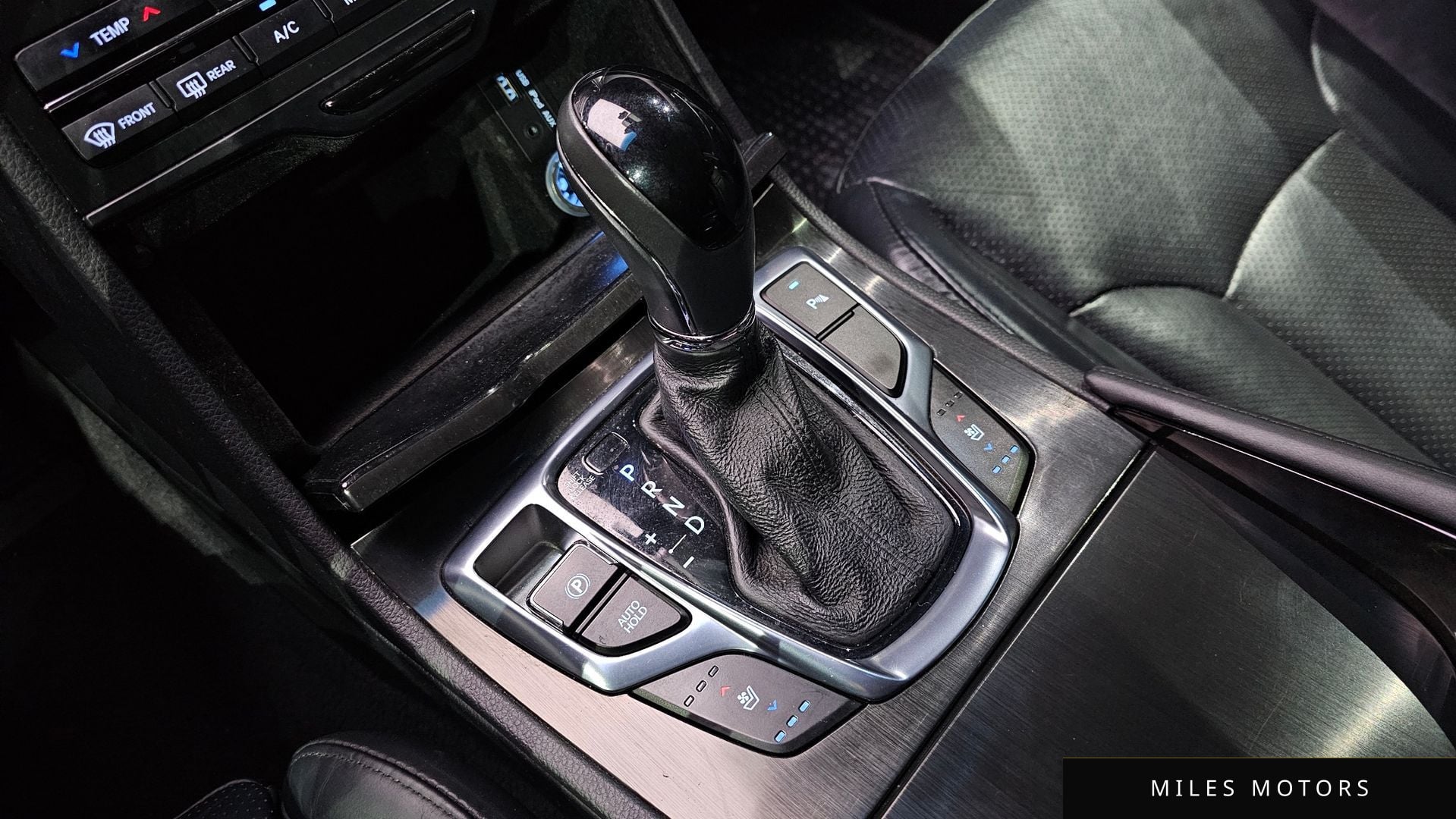 Hyundai Grandeur 2016 — миниатюра 12
