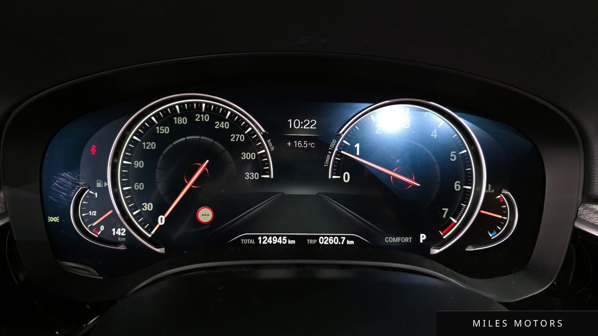 BMW 5 Series (G30) 2017 — миниатюра 11