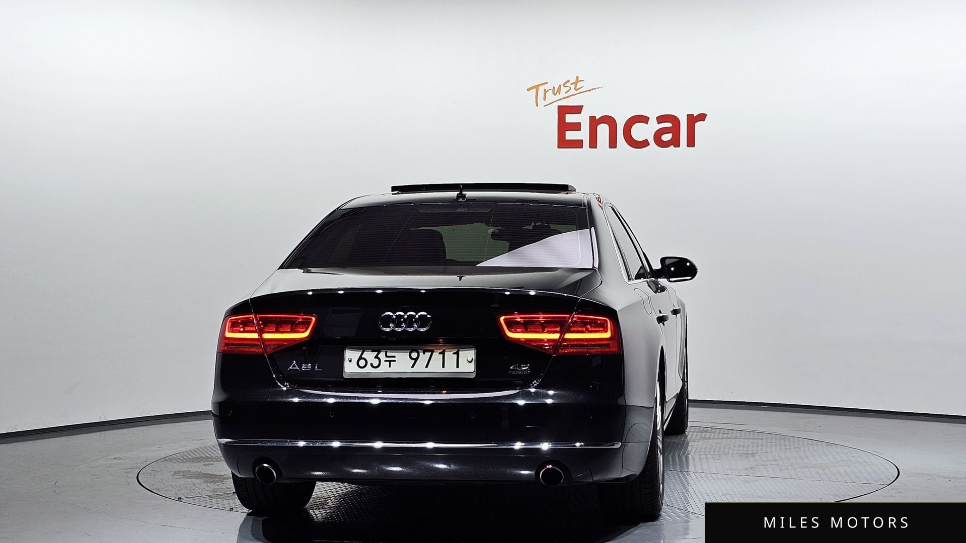 Audi A8 2012 — миниатюра 4