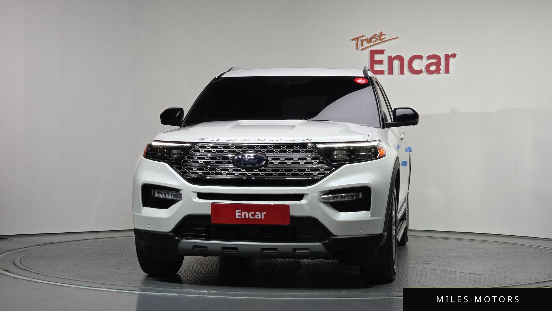 Ford Explorer 2020 — миниатюра 3