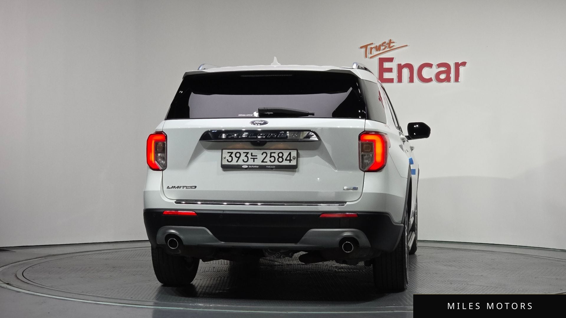 Ford Explorer 2020 — миниатюра 4