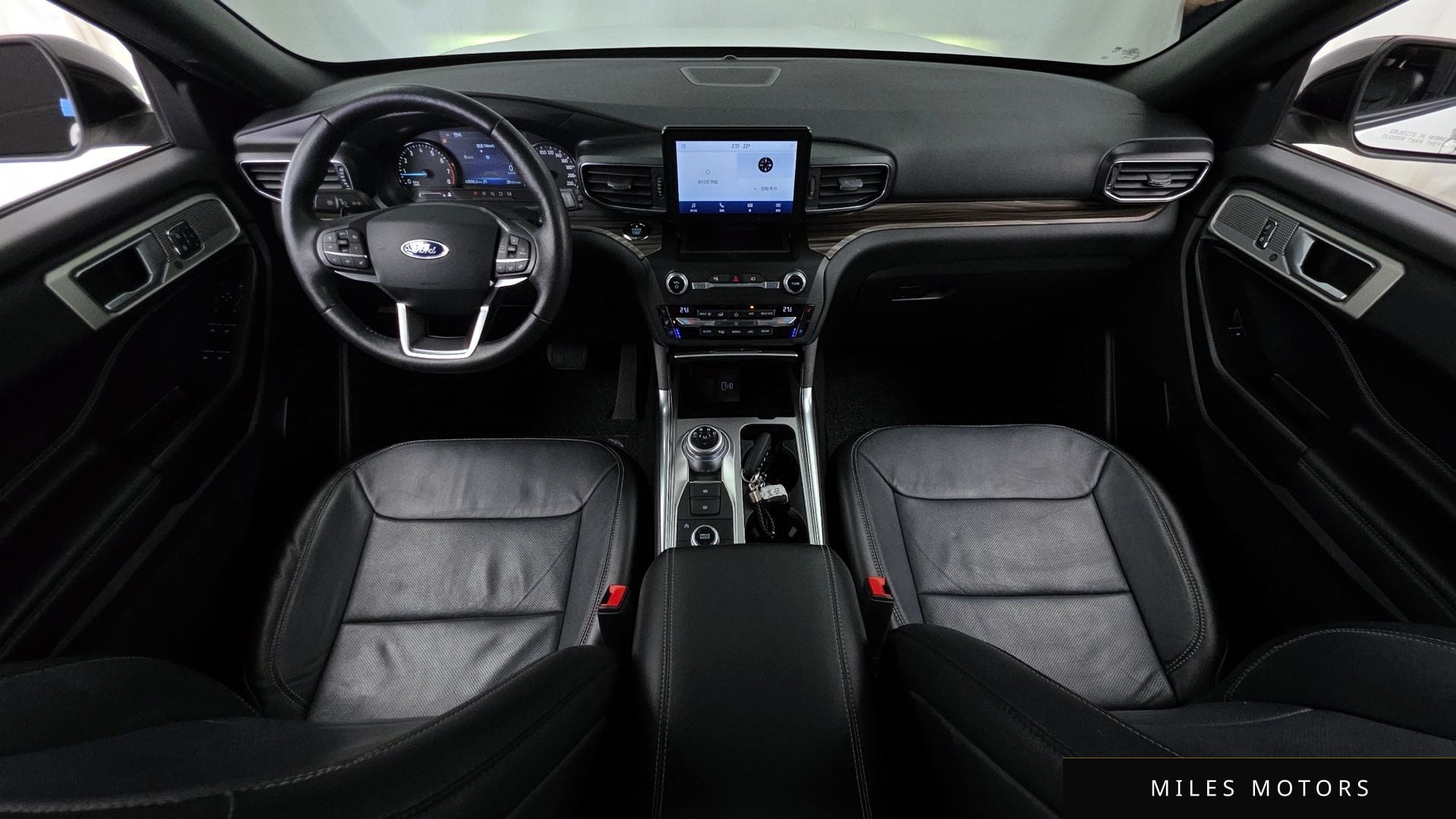 Ford Explorer 2020 — миниатюра 10