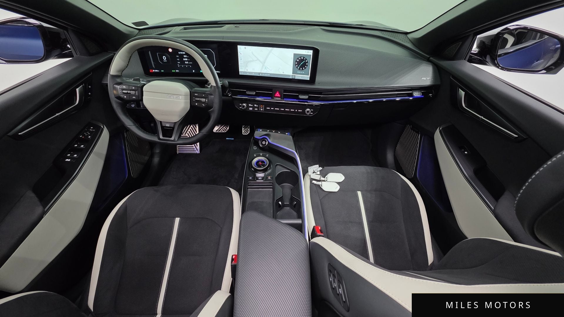 Kia EV6 2025 — миниатюра 10