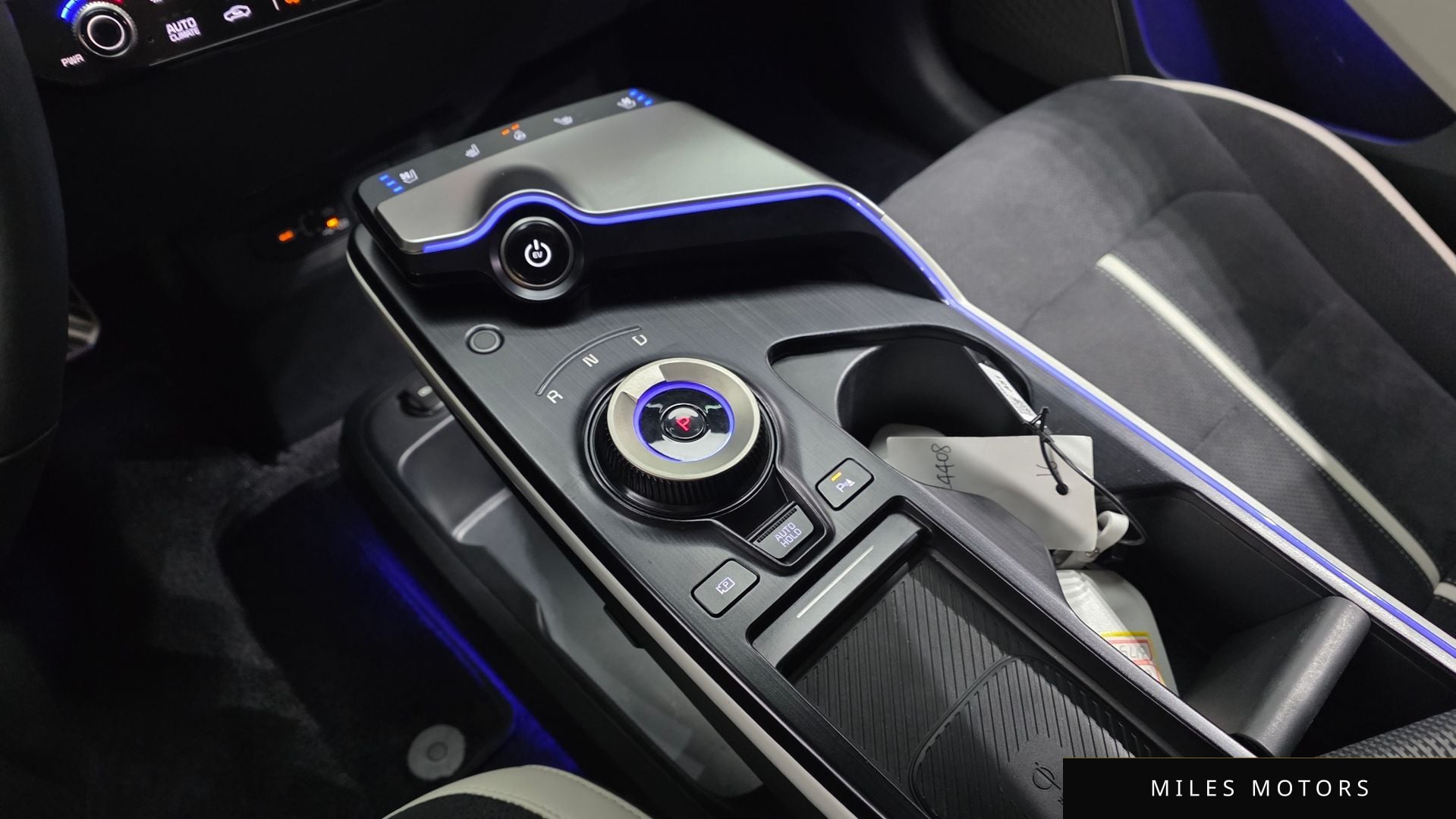 Kia EV6 2025 — миниатюра 12