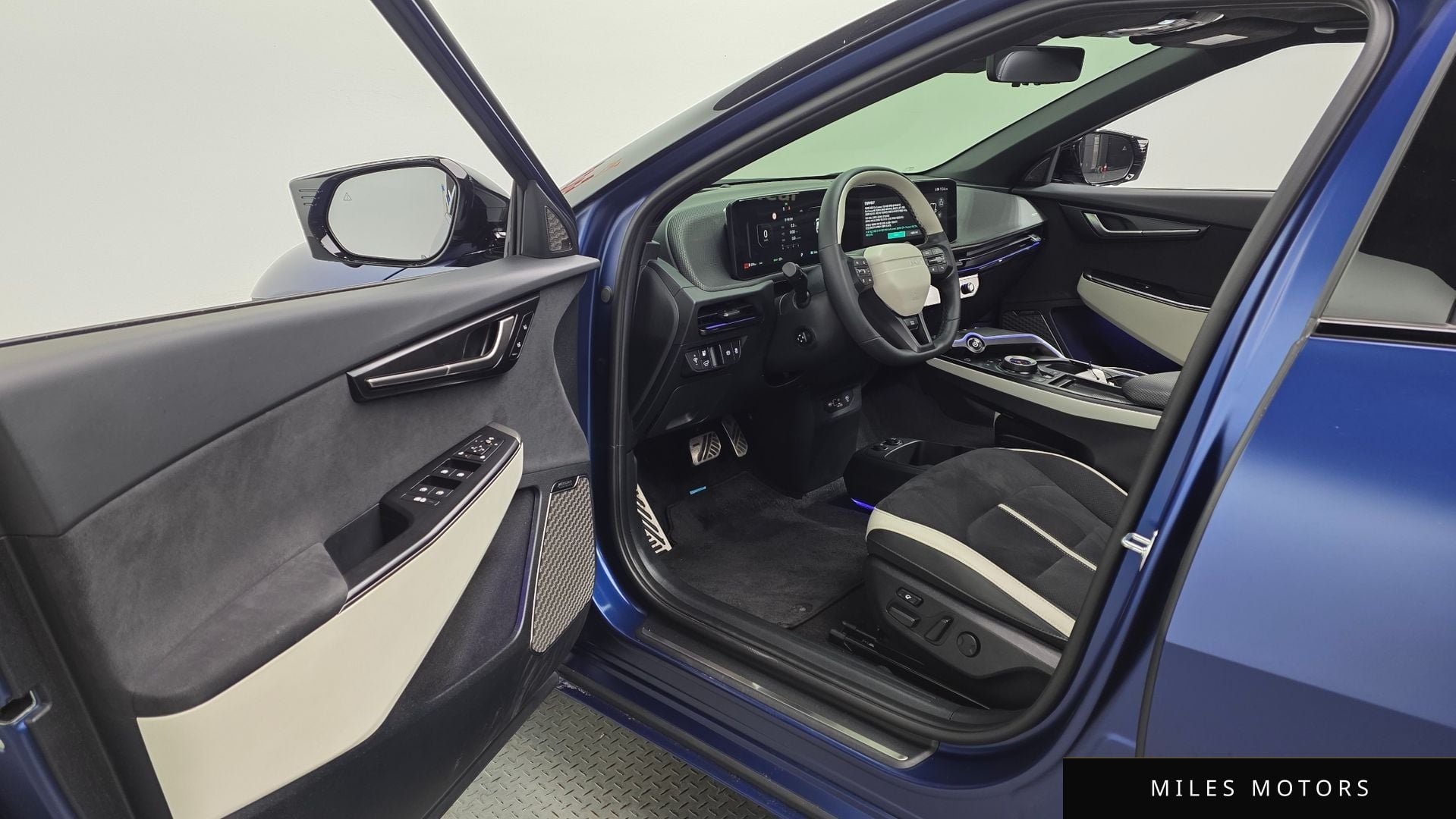Kia EV6 2025 — миниатюра 13