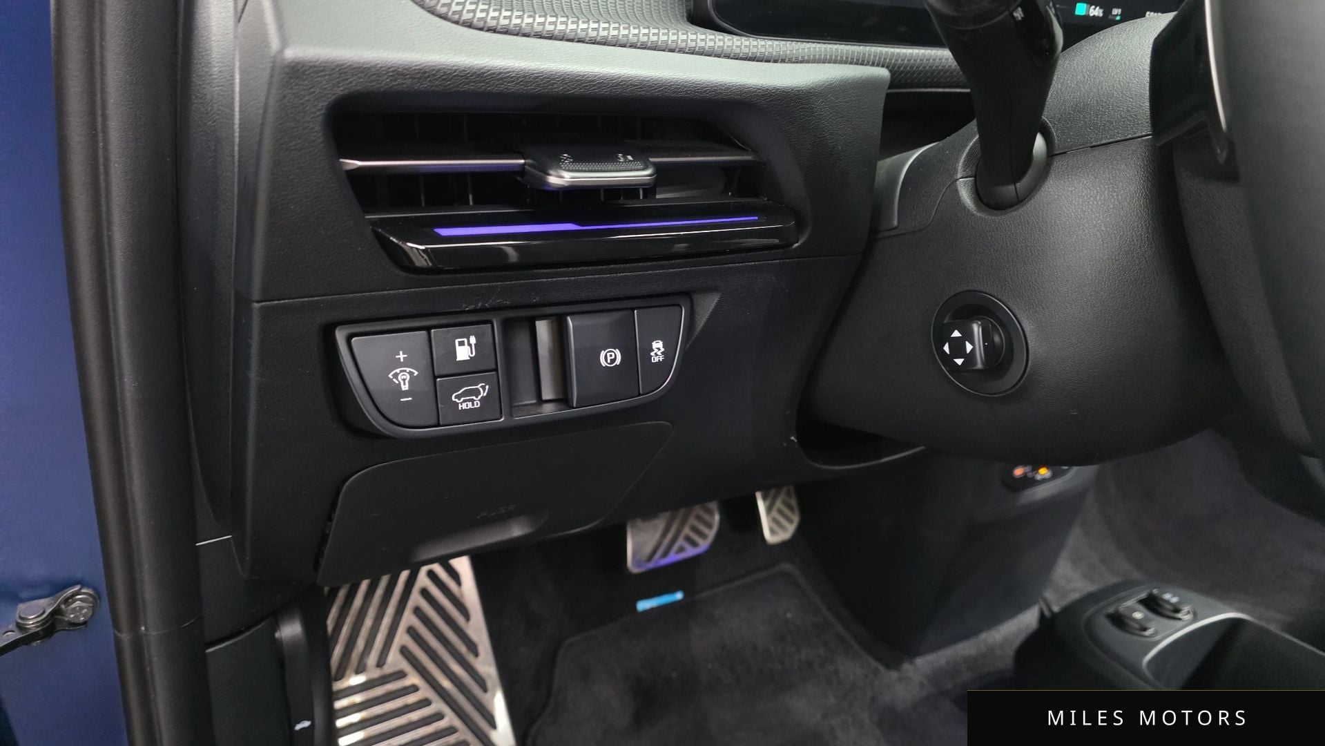 Kia EV6 2025 — миниатюра 16