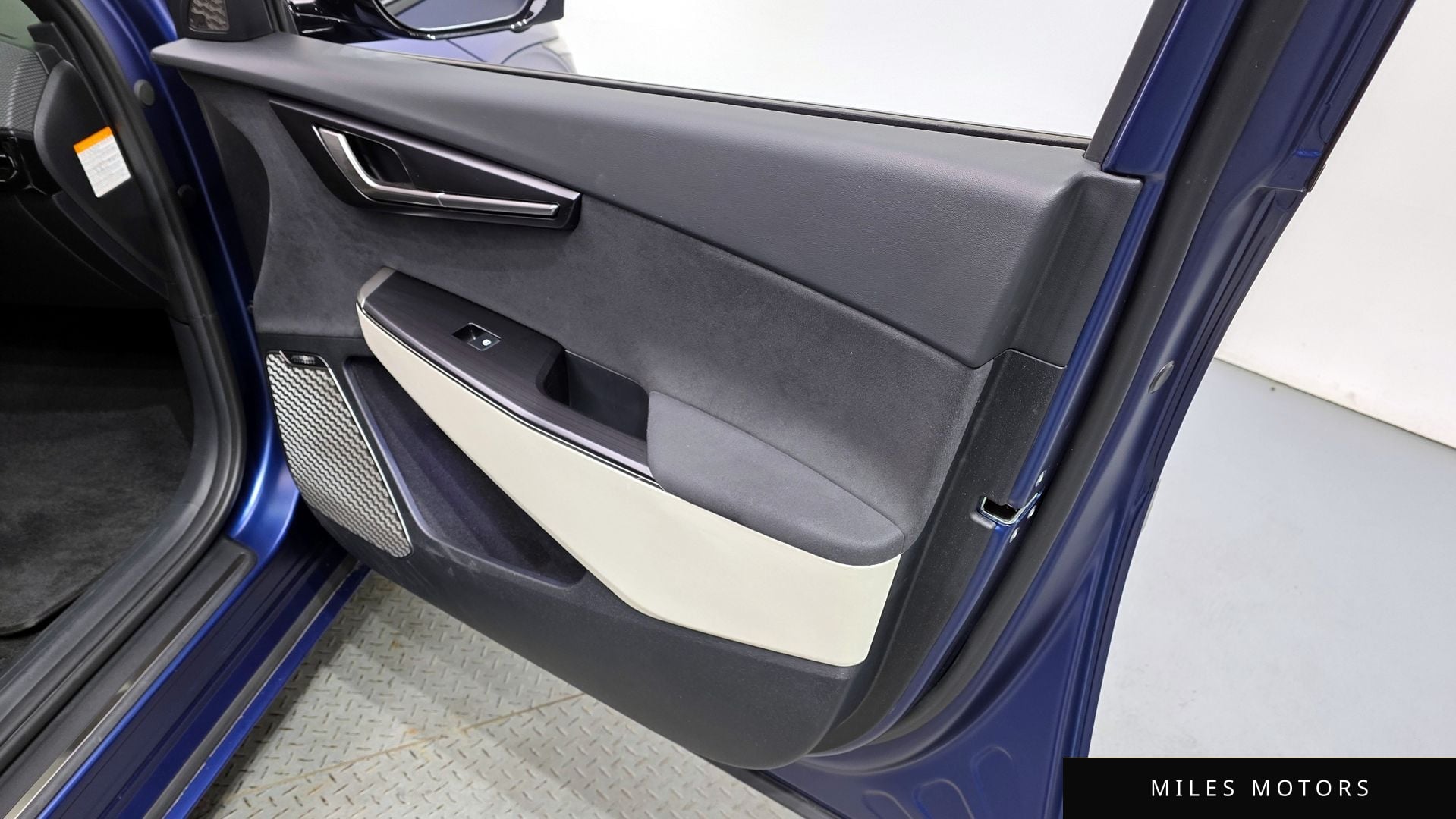 Kia EV6 2025 — миниатюра 33