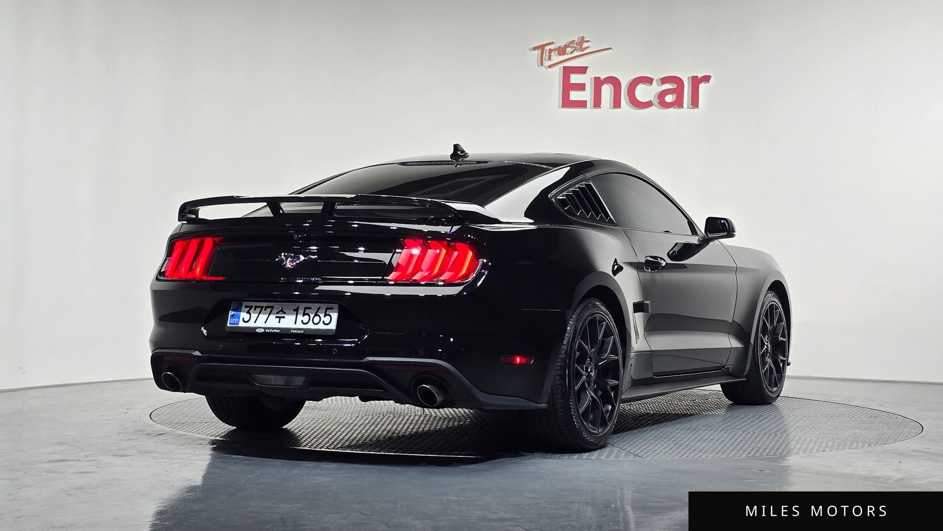 Ford Mustang 2020 — миниатюра 2