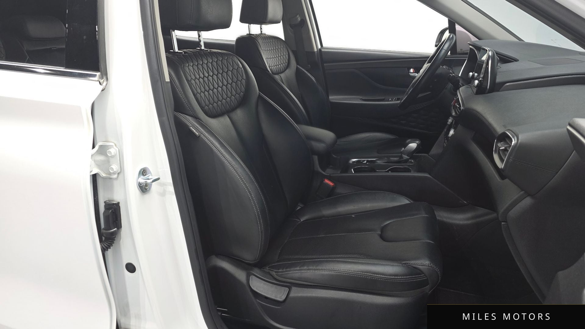 Hyundai Santafe 2019 — миниатюра 18