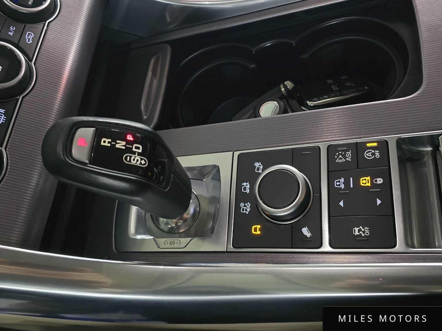 Land Rover Range Rover Sport 2016 — миниатюра 9