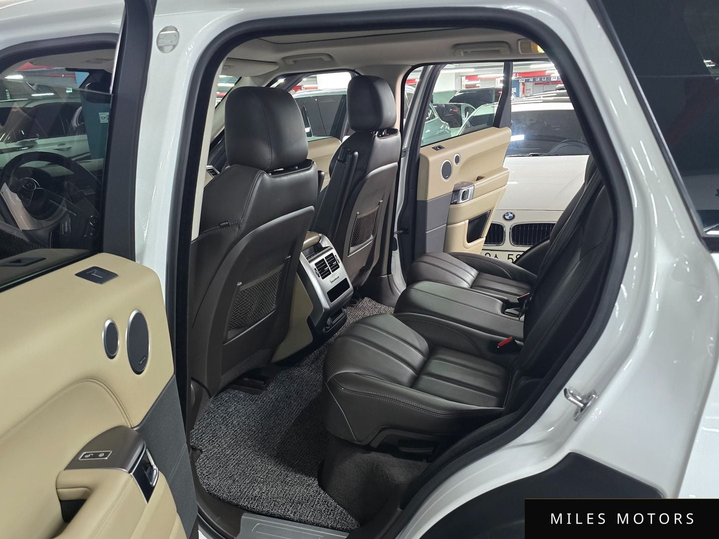 Land Rover Range Rover Sport 2016 — миниатюра 11