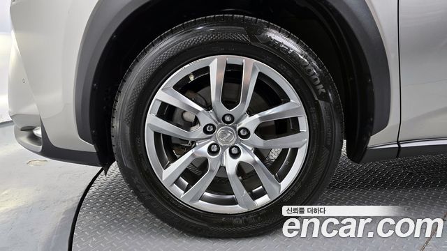 Лексус NX300h 2015 — миниатюра 5