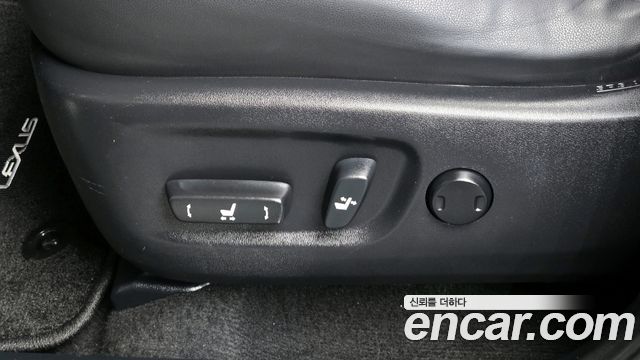Лексус NX300h 2015 — миниатюра 23