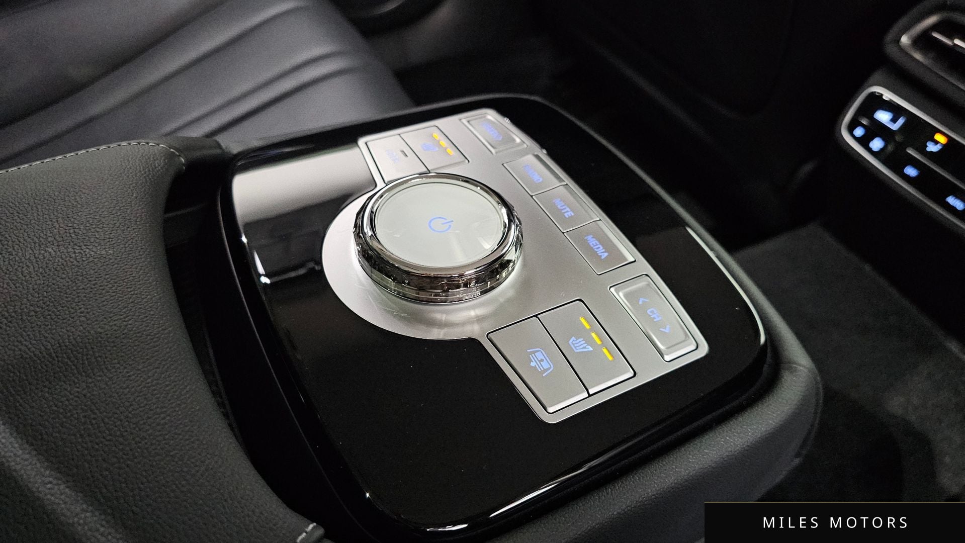 Genesis G80 (RG3) 2023 — миниатюра 25