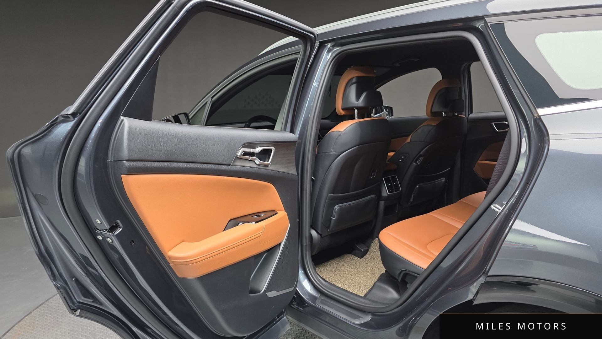 Kia Sportage 2022 — миниатюра 17